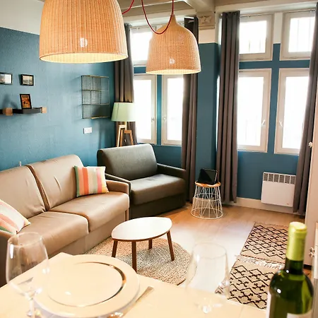 - Guerin Locations * Biarritz